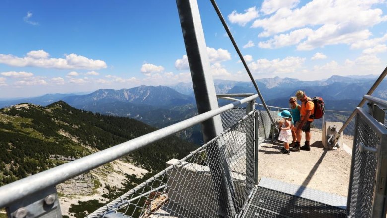 Bohaté výhledy: vyhlídka 360° Skytour na Hochkaru, © schwarz-koenig.at