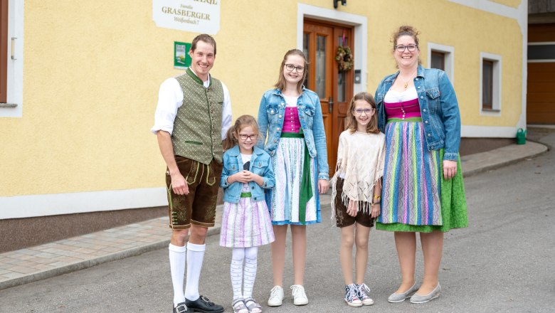 Herzlich Willkommen am Familienbauernhof, © Familie Grasberger