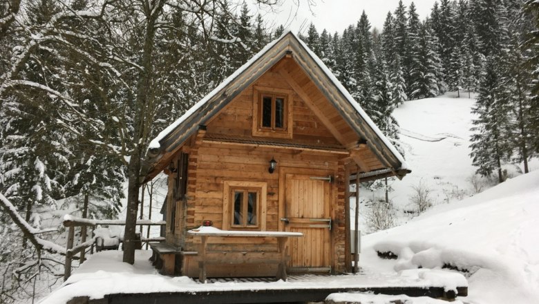 Holzknechthütte im Winter, © Johannes Hoyos