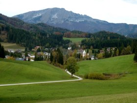 Traumhafte Aussicht auf Mitterbach, © Mostviertel - OÖ Mariazellerweg