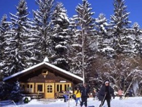 Loipenhütte _LOIPEN LANGAU, © Nordisches Zentrum St. Aegyd