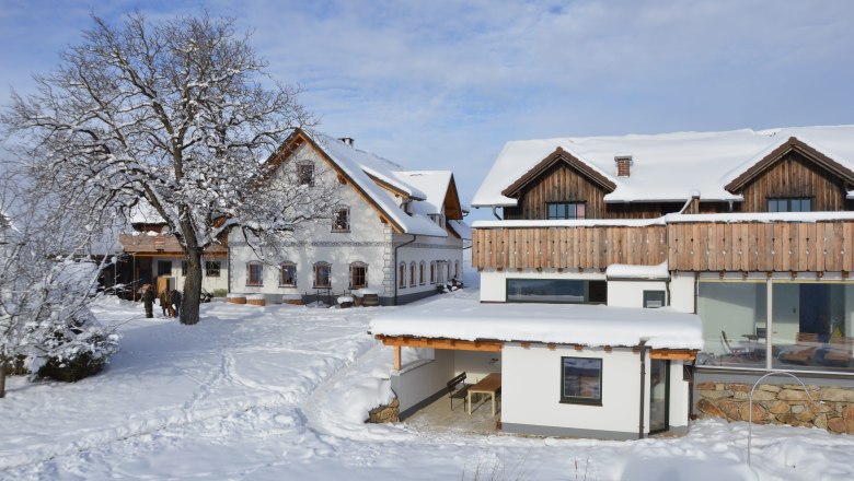 Biohof Ebenbauer im Winter, © Gottfried & Rosina Wagner