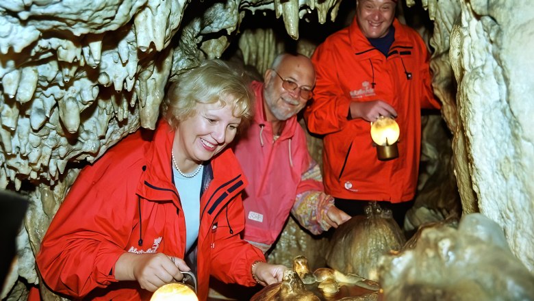 Ötscher-Tropfsteinhöhle - Zaubergang in Richtung Märchenhalle., © (C)FotoLois.com, Alois Spandl