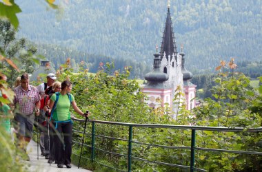 Pilgern zur Basilika Mariazell, © Mostviertel Tourismus, weinfranz.at