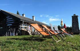 Die Sonne auf der Anna-Alm genießen, © Annaberger Lifte