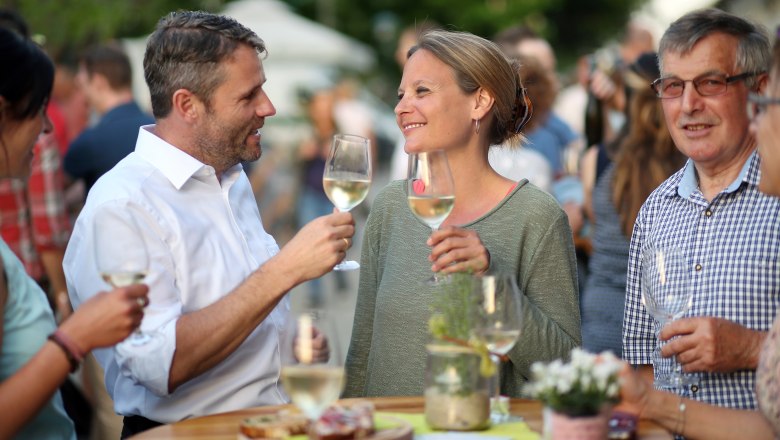 Wein gemeinsam verkosten, © weinfranz.at