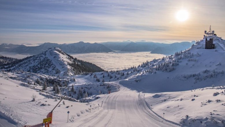 While the valley is covered in fog, the sun often shines on Mt. Hochkar, © Ludwig Fahrnberger