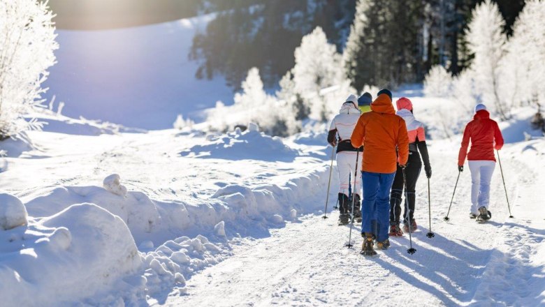 Schneeschuhwandern in St. Aegyd am Neuwalde, © Fred Lindmoser