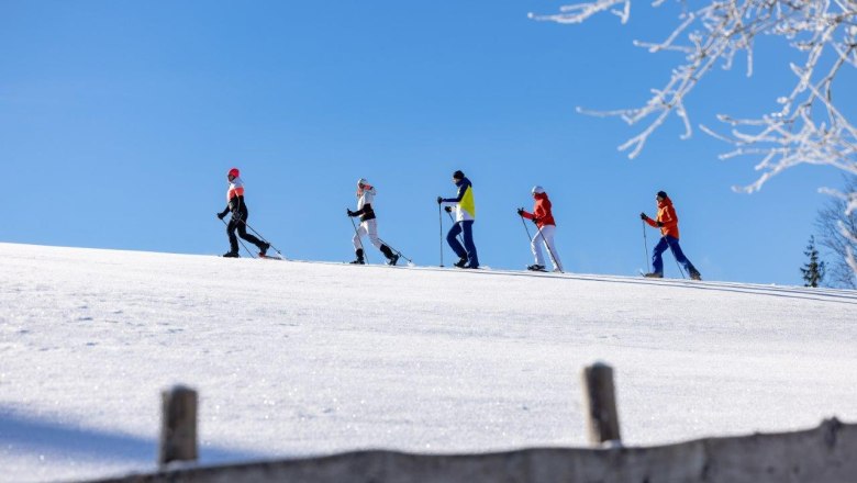 Durch den Schnee stapfen, © Fred Lindmoser