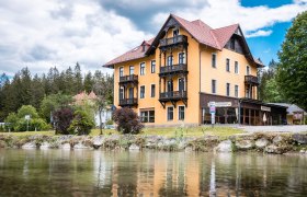 Herrenhaus am Erlaufsee, © Ferienwohnung Herrenhaus