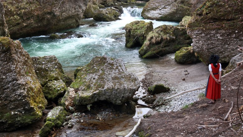 Herrlich - eine Wanderung durch die Schlucht, © weinfranz.at