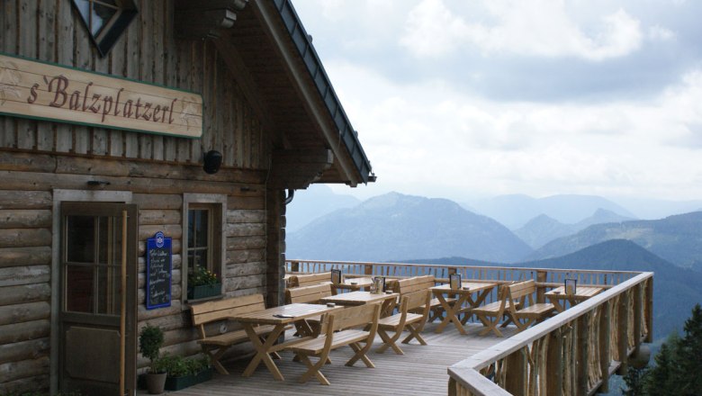 Terrasse s'Balzplatzerl, © Michael Stelzl, Fred Lindmoser, Franziska Krcal