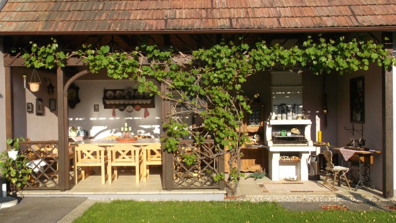 Gästehaus Schlossblick, Laube, © Marschik